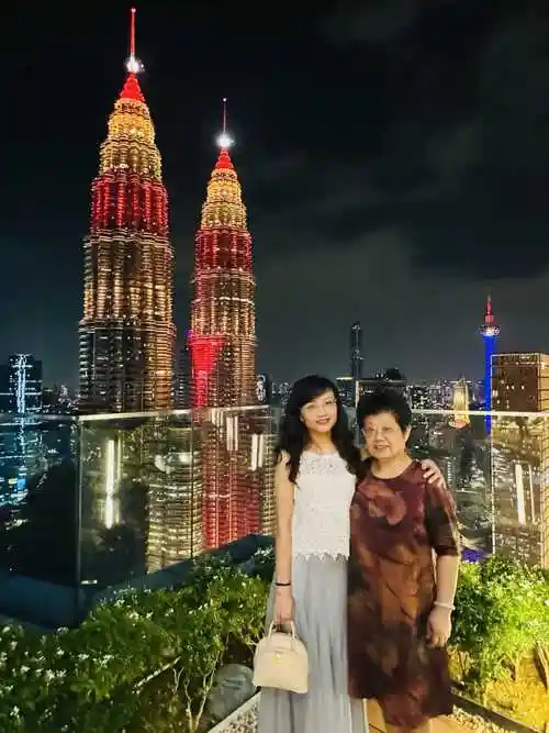 一家老小全家游之马来西亚新山迪沙鲁吉隆坡篇