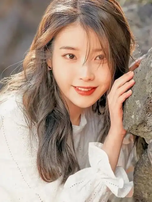 宋亚轩校园女神有点甜