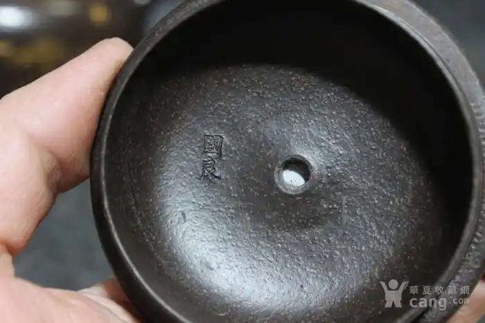 陈国良款宜兴老紫砂壶纯手工 黑砂鎏金荷塘月色图茶壶茶具