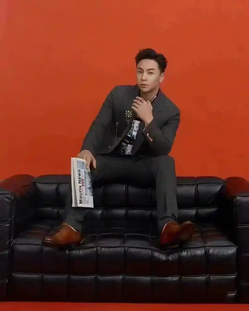 95释小龙74功夫男神98俊朗帅气 虎虎生风 - 抖音