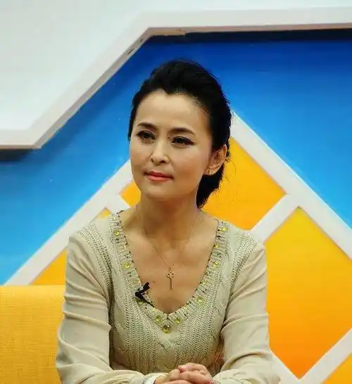 10年前,黄志忠为了柯蓝与何音分手,如今他们过得怎样了?