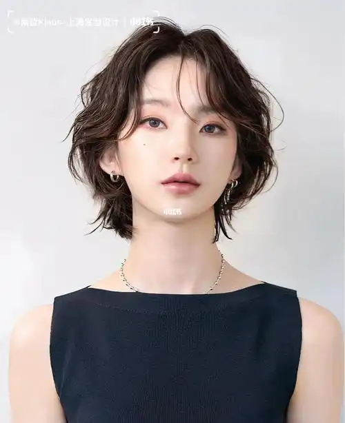 俏雅 轻生活 女生短发发型