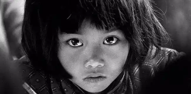 珍视"大眼睛"女孩逆袭留下的扶贫启示 | 光明网评论员