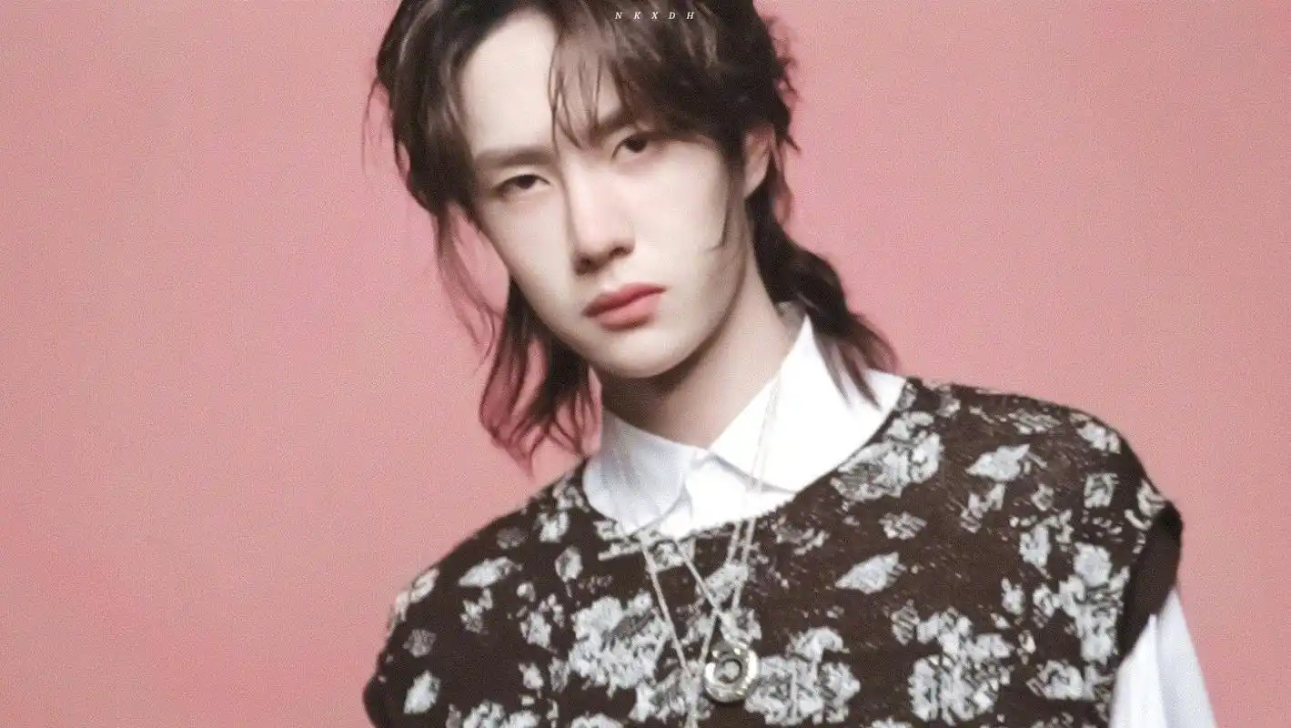 近期王一博头像王一博壁纸喜欢收藏.图源各处,侵删.