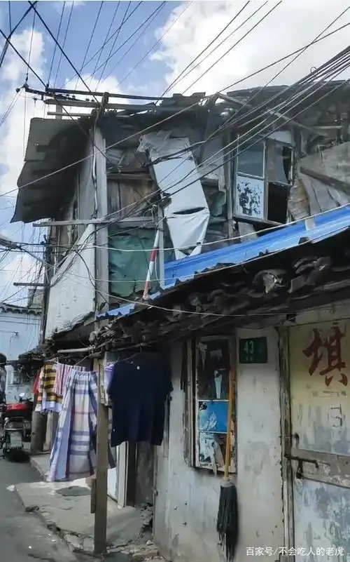 实拍:上海最破的贫民区,一个"拆"字值几百万,网友直言买不起