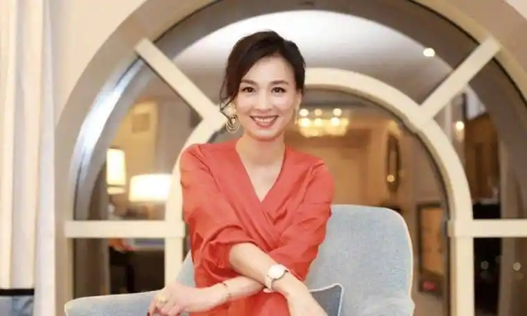 张庭和陶虹合体出镜,两个人互怼,一场出镜收入过千万_老公_公司_徐峥