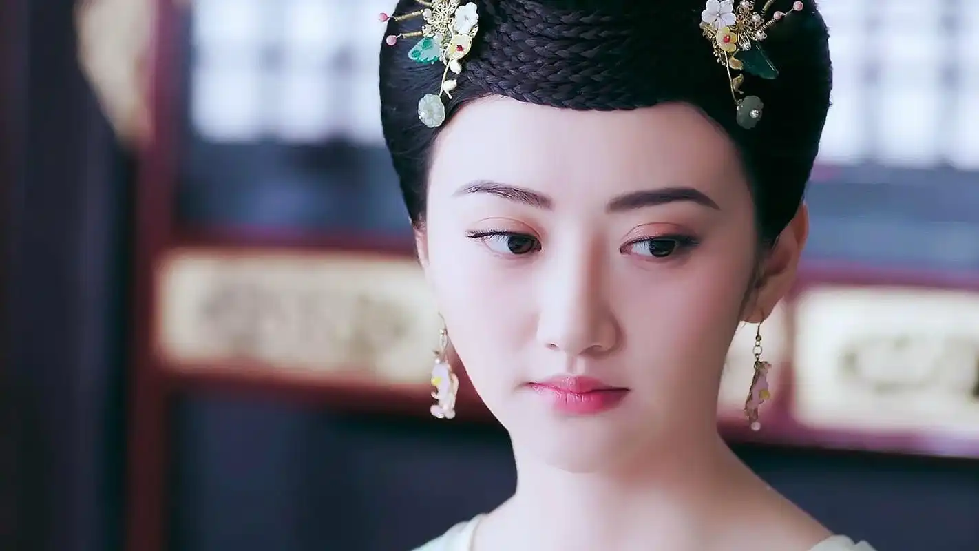 简介 《大唐荣耀》景甜剧照图片桌面壁纸,景甜终于火起来的古装电视剧