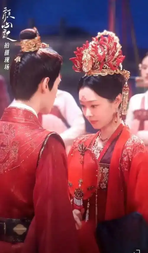 520娱乐瓜:王一博杨紫任嘉伦赵丽颖罗云熙唐嫣张艺兴谭松韵许凯