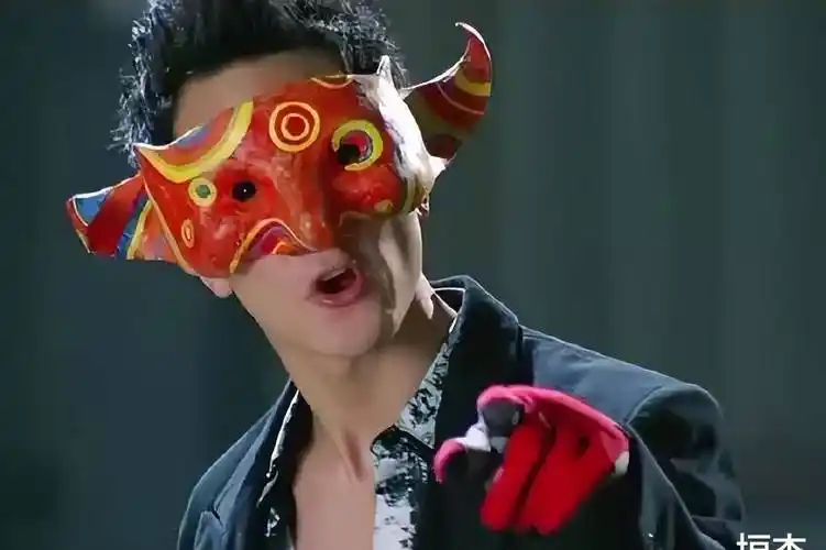 被硬演"美男摘面具",10位男星告诉你,啥叫一眼万年_观众_吴彦祖_肖战
