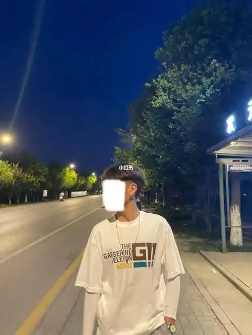 17岁一米八110斤正常吗