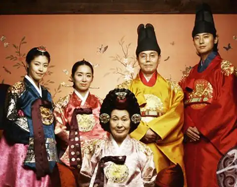 【图】宫韩剧女主角尹恩惠家庭背景曝光 宫大结局剧情介绍