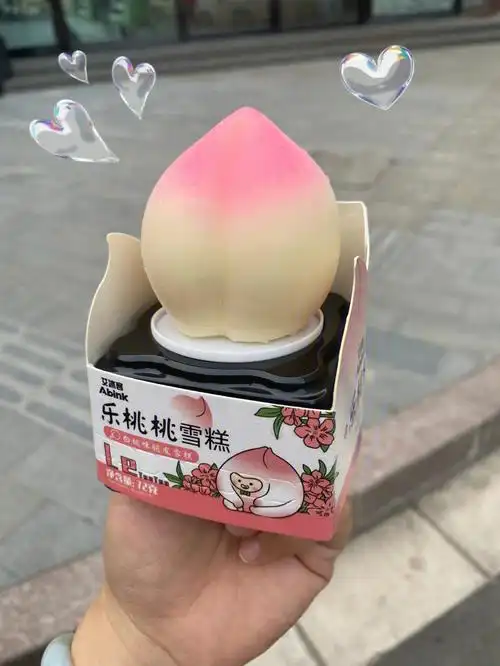 不知道大家的雪糕,有没有桃子味!雪糕造型很讨人喜欢!一眼就忘不掉!