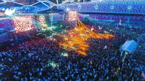 我家就在枣庄 难得有热浪音乐节(视频 图)