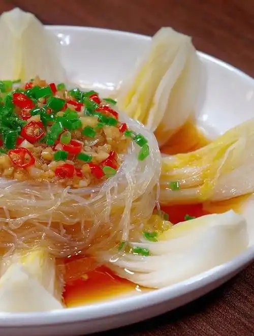 粉丝娃娃菜清甜可口,香辣入味