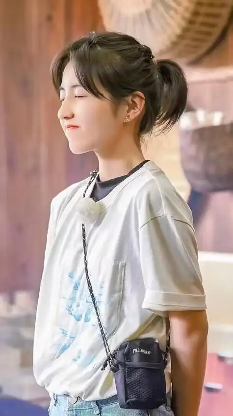 张译没有说错赵今麦和张子枫已走上两条截然不同的大路