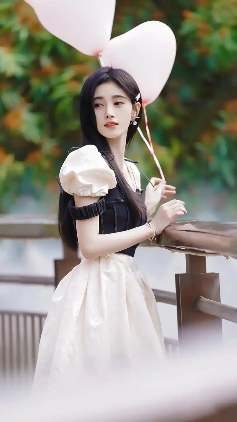 鞠婧祎 #纯欲 #壁纸 简直了奥 - 抖音