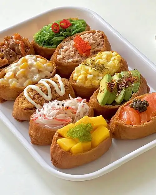 美食真香现场##厨艺真香现场#野餐必备,花样油豆腐寿司馋了很久的网