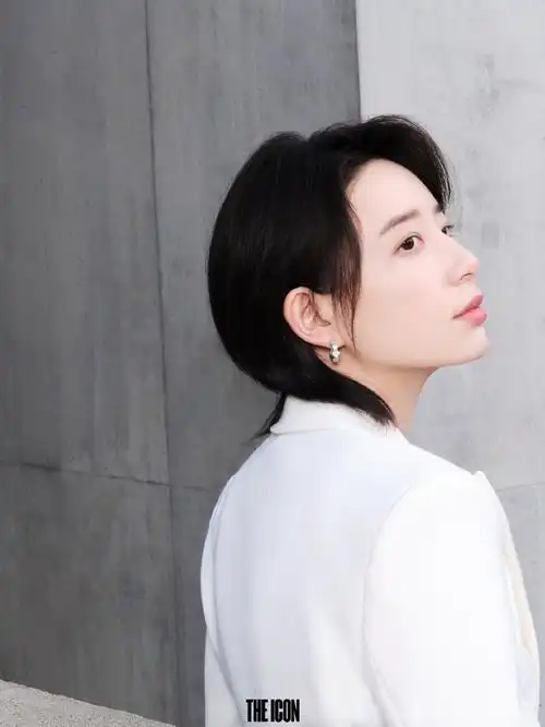 theicon x 李斯丹妮