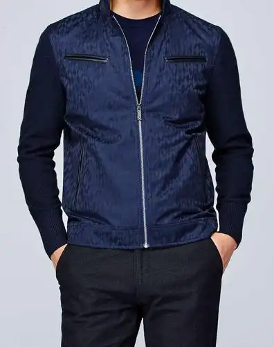 男装黑蓝色夹克