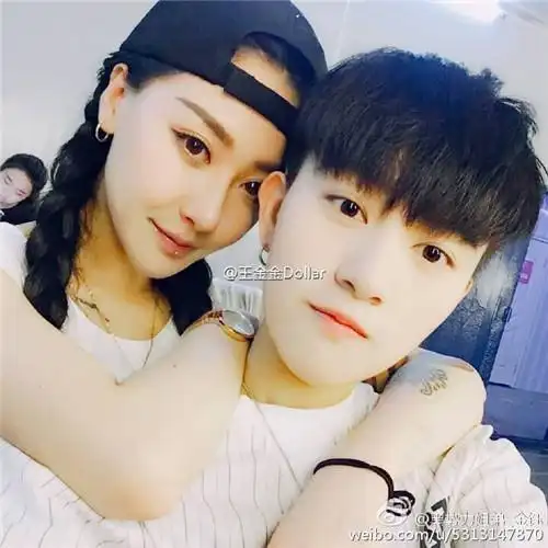 《超女》张晓钰 王金金