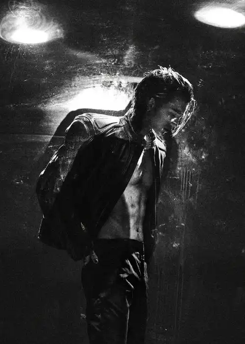 ordie#蔡徐坤新歌ride or die上线,一组黑白视觉大片,暗黑系硬核型男