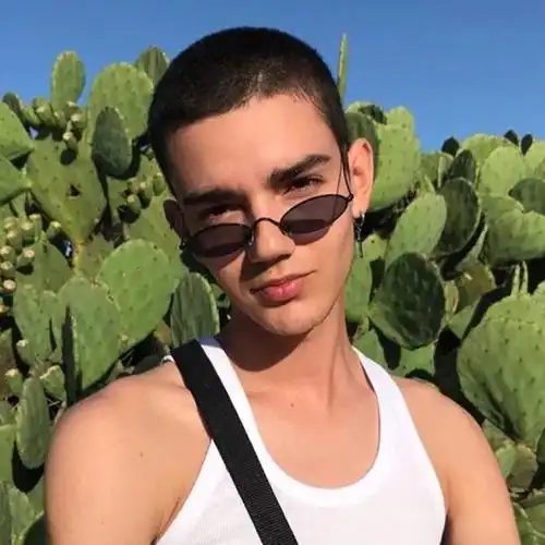 男生头像 | 120张另类风格帅气男生头像_非主流个性网