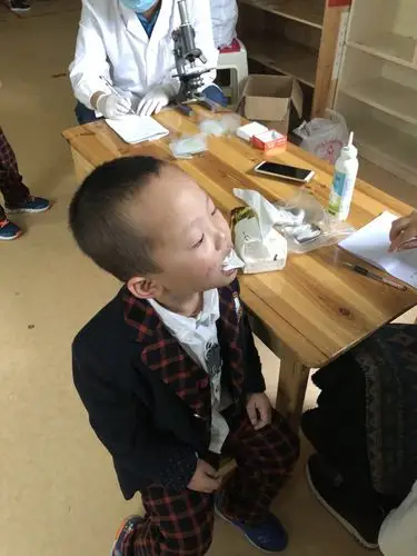 心萌芽幼儿园,让孩子在这里学会爱的本领.