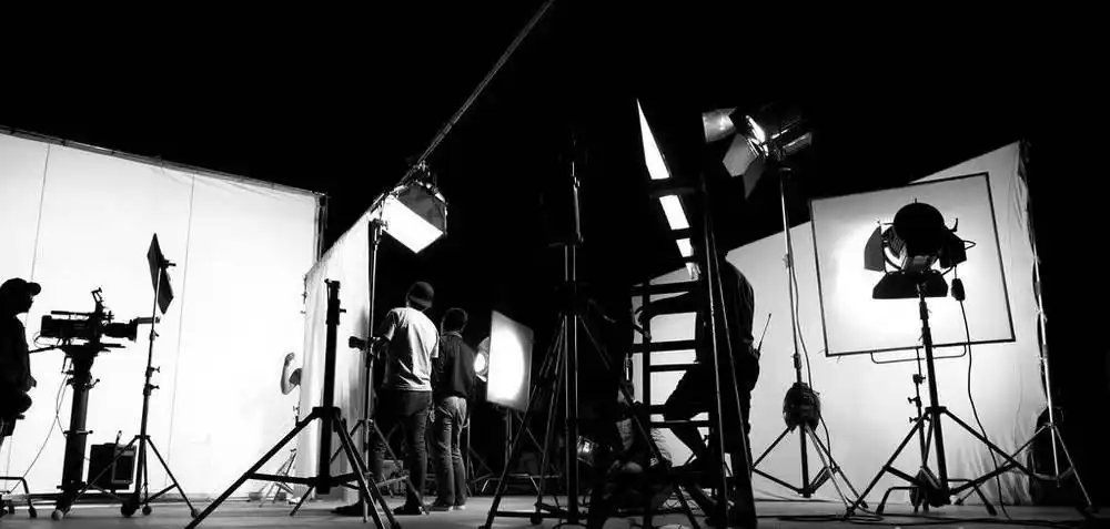 主要业务包括了:秦皇岛电视广告片制作,秦皇岛公司商业平面拍摄主作