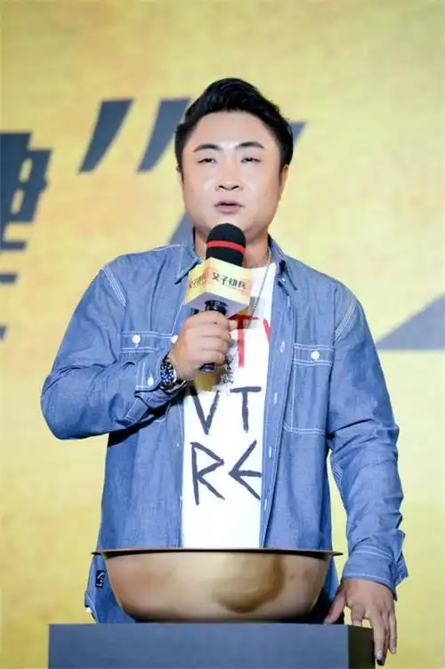 吧乔杉亮相《父子雄兵》父亲节隔空感怀亲情