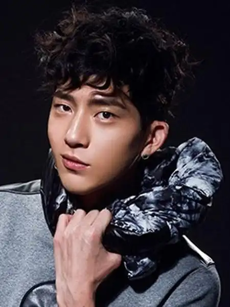 暖男井柏然短发发型图片,男明星图片,发型图片