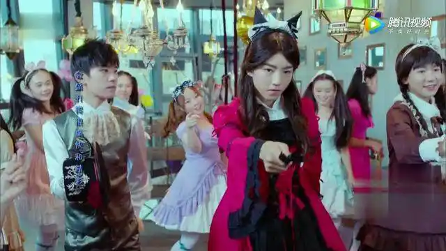 《我们的少年时代》tfboys女装上镜,这样的三小只你们还爱吗?