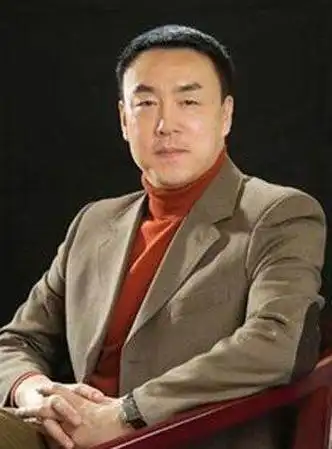 王冼平有几任老公,王冼平(一个"下流"春晚总导演)_犇涌向