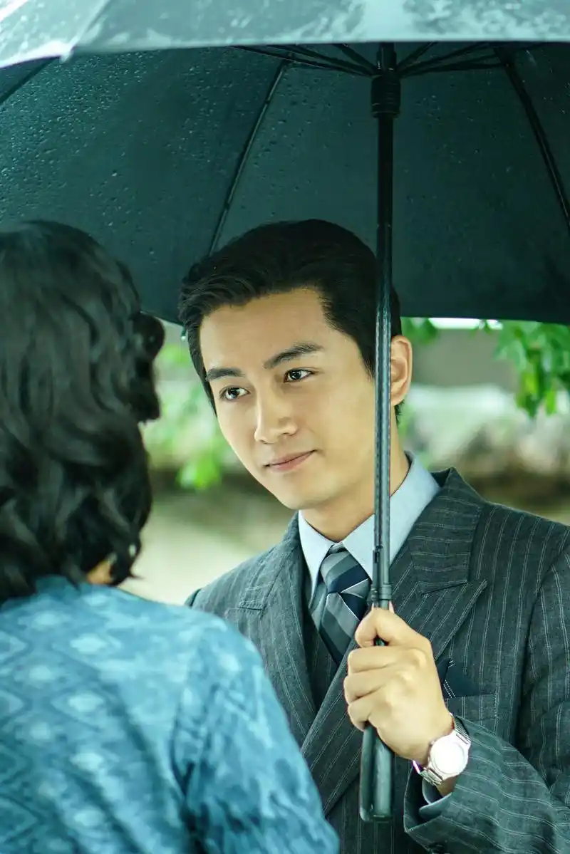 《红蔷薇》陈晓证实"蓝鲸"身份上演生死问答