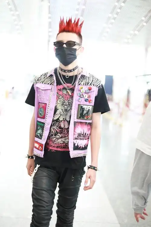 看着挺"杀马特",好在气质过硬