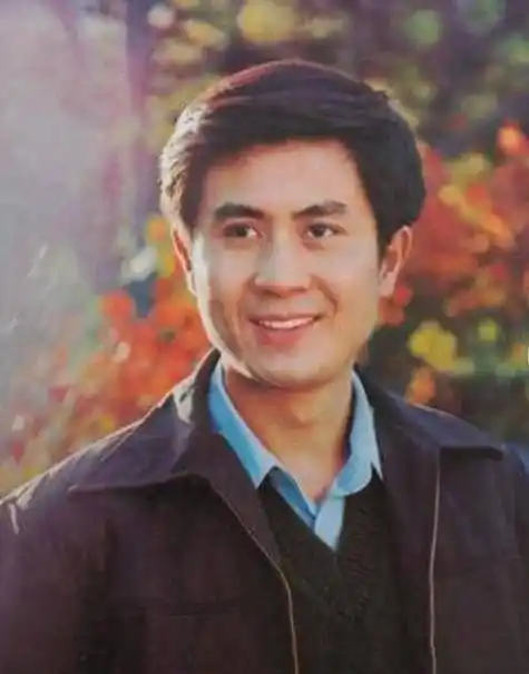 变戏骨,李云龙颜值第一考进北电,张铁林神似柏原崇_黄磊_狄龙_陈宝国