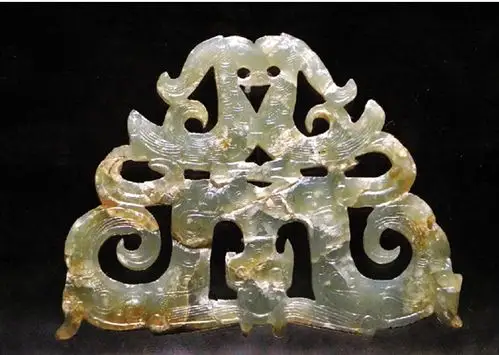 考古圈里非常有名的九连墩墓葬玉器亮相良渚博物院