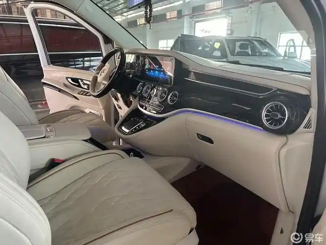 0778奔驰威霆内饰大变身!_威霆社区_易车社区