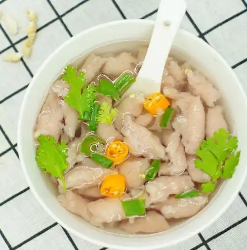 瘦肉丸肉质洁白而鲜美