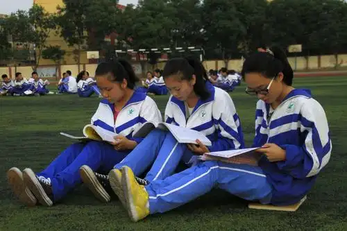 我的初中生活掠影