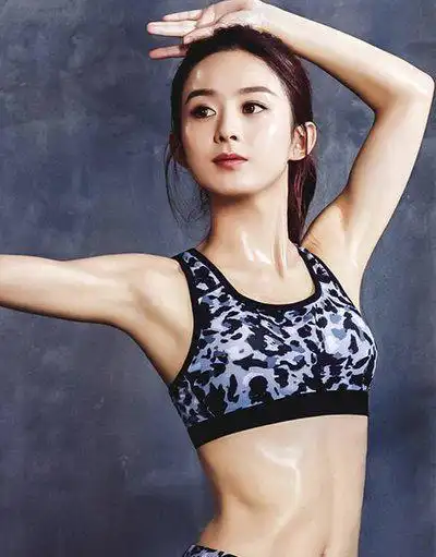 健身有点小优势满屏肌肉充满力量赵丽颖变身金刚芭比