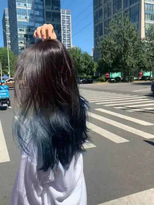 全网最全的37天蓝发尾掉色全过程