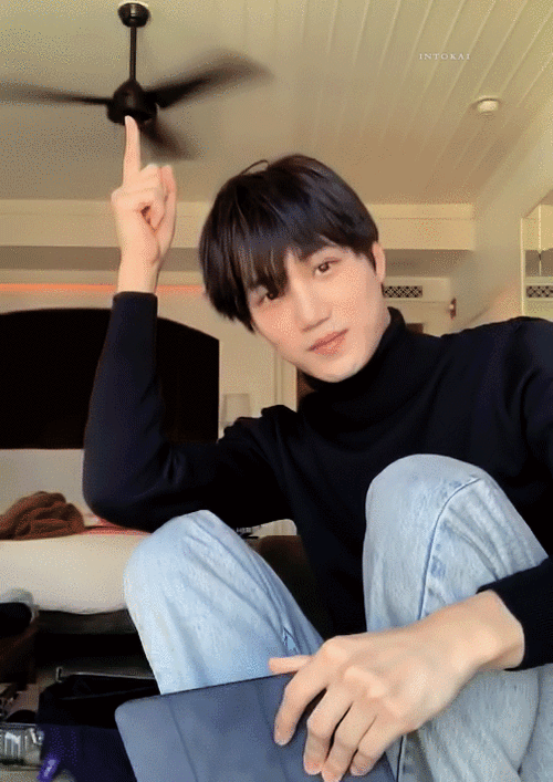 中字【视频】来自kai晨间直播第二趴 中字(视频来源:金钟仁吧_kaibar