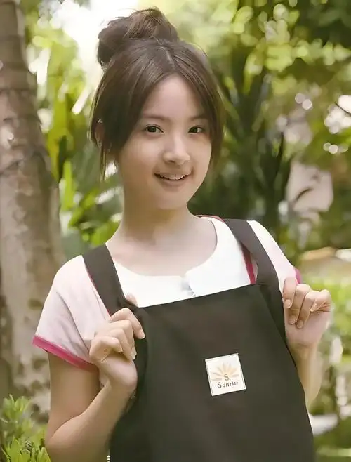 林依晨入驻短视频,难以辨认,婚姻状况成谜,经纪人甩锅大陆网友