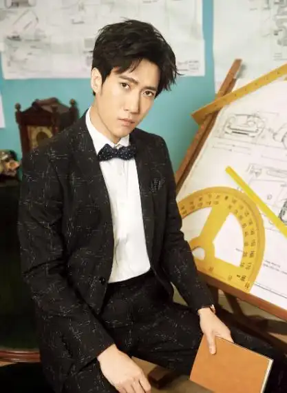 常远_演员_作品_个人资料_简历_生日_经历_留言