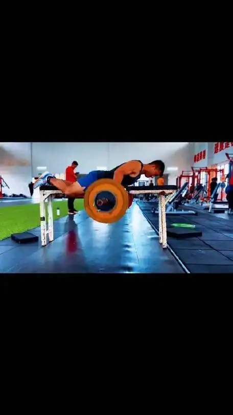 专业运动员训练进阶一旦运动员开始执行一份有氧耐力运动计划