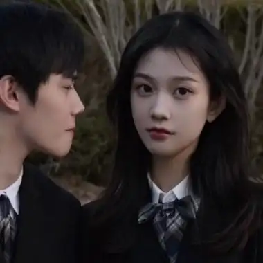 简单好看的情头男女同框情侣头像真人高