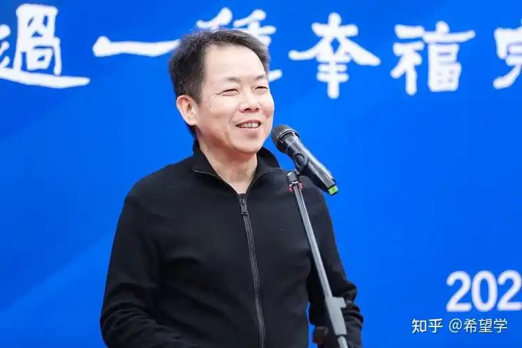 著名音乐人文子介绍 "新教师基金"主题曲创作过程歌唱演员曹芙嘉演唱