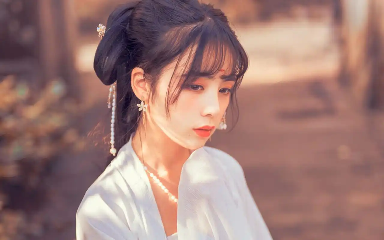 古风汉服美女唯美户外写真图片桌面壁纸