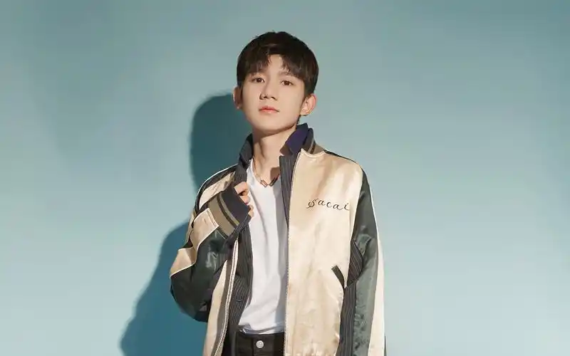 王源帅气写真图片桌面壁纸