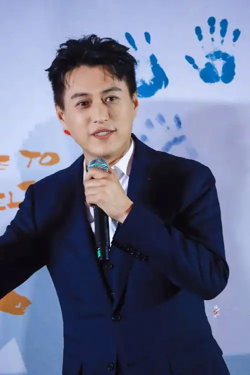 帅!(待编辑)#靳东欢迎来到麦乐村